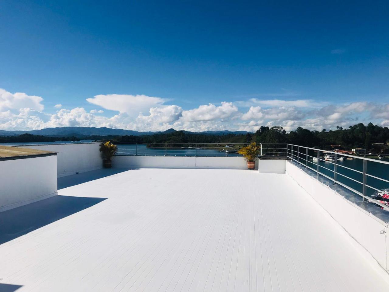 Apartamento La Martinera Malecon Guatapé Exterior foto